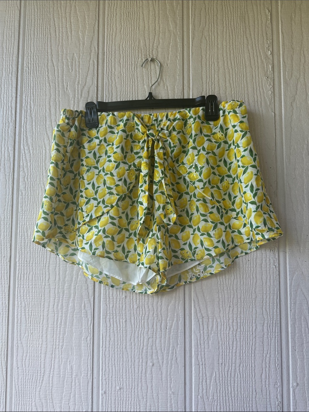 Gianni Bini Tie Front Lemon Print Shorts